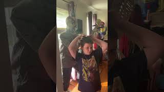 Kid Gets Spooked by Zombie Animatronic halloween spirithalloween [upl. by Calica201]