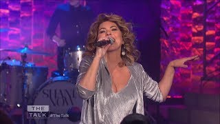 Shania Twain  That Dont Impress Me Much  The Talk  Oct 25 2017 [upl. by Elias620]