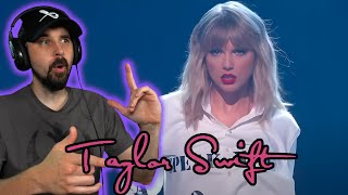 TAYLOR SWIFT REACTION  Live 2019 AMAs [upl. by Sidonia]