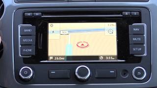 Volkswagen RNS 315 Infotainment and Navigation Review [upl. by Clementis]