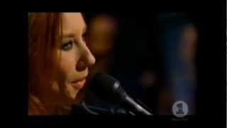 Tori Amos Tear In Your Hand  Live VH1 [upl. by Akenom]