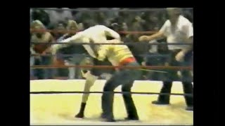 Andy Kaufman vs Female Fan MSC 1983 Memphis Wrestling [upl. by Henke]