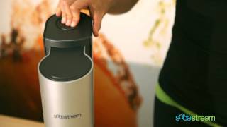 SodaStream  Comment utiliser l appareil Crystal SodaStream [upl. by Ossy]