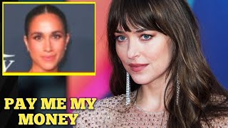 Dakota Johnson EXP○SE Meg DRK SITE amid R£fused To Pay 2k Bill  LA Salon and Sh○uting Hairdresser [upl. by Htinek795]