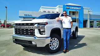 2022 Chevrolet Silverado 2500HD Full Review  3 Things I Like [upl. by Einobe]