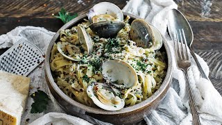 Linguine with Clam Sauce Recipe Pasta Alle Vongole [upl. by Pimbley]