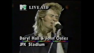 Hall amp Oates  Out Of Touch MTV  Live Aid 7131985 [upl. by Atarman]