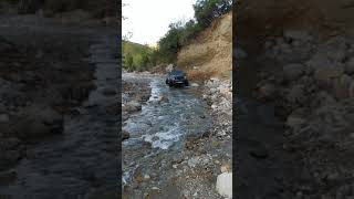 Navara v6 Watercrossing [upl. by Merrill167]