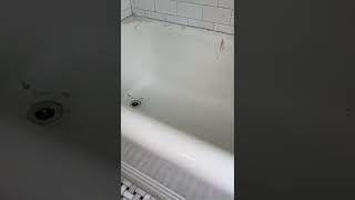 Old bathtub to Look like new Bathtub Refinishing Transforming [upl. by Malonis]