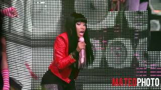 Nicki Minaj  quotBottoms upquot Live At The Roseland Ballroom [upl. by Batista]