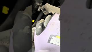 Removing front stabilizer rubber automotive mechanic autorepair dieselengine cars [upl. by Peter]