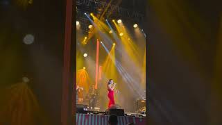 Melek Mosso Etimesgut konser verdi 1752024 [upl. by Eenattirb]