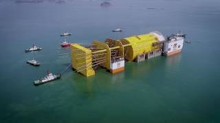 Floaton operation world’s largest spar platform Aasta Hansteen Dockwise Vanguard South Korea [upl. by Aihtibat220]