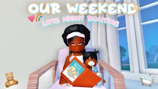 Our WEEKEND NIGHT ROUTINE  Berry Avenue Roleplay  Roblox  Robinsons Family [upl. by Yeliah]