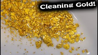 Cleaning fine gold from black sands Method 1 Simple panning [upl. by Elleyoj601]