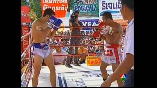 Antuan Siangboxing VS Yodsanklai Fairtex [upl. by Ettesil]