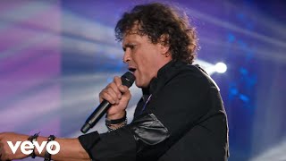 Carlos Vives  Volví a Nacer En Vivo Desde el Estadio El Campín de Bogotá [upl. by Pincus]