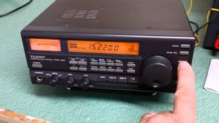 Yaesu FRG100 Communications Receiver [upl. by Zena]