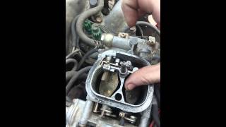 22r Carburetor Surging Issue [upl. by Nahseez]