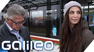 Darf der Kontrolleur Schwarzfahrer aus dem Bus werfen  Galileo  ProSieben [upl. by Windsor564]