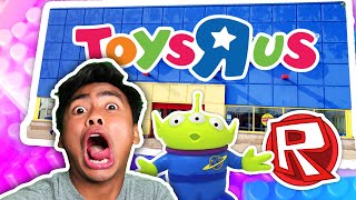 ESCAPING TOYS R US  Roblox [upl. by Rahm495]