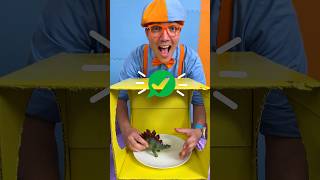 WHOS THAT DINOSAUR Blippi Learning Games blippi shorts [upl. by Shiff]