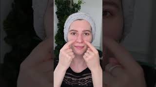 How to Use Retinol Cream for Beginners [upl. by Arela]