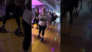 Semoran Skateway 92224 Adult Night Shuffle Skate [upl. by Regen]