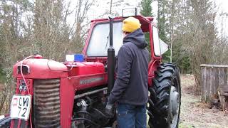 Massey Ferguson 65 Mk II  Cold start of the Perkins 203 engine [upl. by Tasiana]