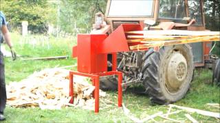 Häcksler Holzhäcksler Holzschredder Traktorschredder Holzhacker HOLZHACKMASCHINE Wood Chipper [upl. by Slaohcin]