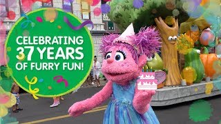 Sesame Street Birthday Parade at Sesame Place COMPLETE [upl. by Siurad]