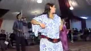 ‫أجمل رقص شعبي مغربي Maroc chaabi dance chikhat‬‎ YouTube [upl. by Akihsay]