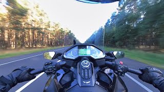 Honda Goldwing GL1800 acceleration 0180 kmh [upl. by Ayatnahs]