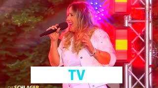 Daniela Alfinito  Löwenmut  Die Schlager des Sommers 2022 [upl. by Ennairak598]