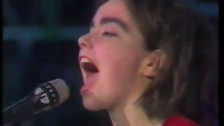 The Sugarcubes  Deus Live Spain 1988  RockoPop  Bjork Rare [upl. by Dnomyaw]