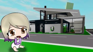 LYNITA BEBÉ SE MUDA A BROOKHAVEN EN ROBLOX [upl. by Pascia]