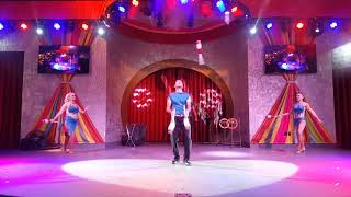 Juggling act Circus Circus Reno [upl. by Aaren109]