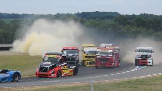 IMPRESSIONNANT DÉPART COURSE 2 NOGARO 2017 [upl. by Tebor274]