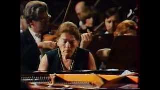 Annie Fischer plays Mozart Klavierkonzert Cdur [upl. by Bluefield]