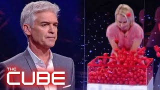 Contestant Wins £50000 Emptying Tub Of Balls  The Cube [upl. by Ajam351]