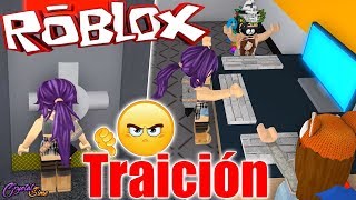 SOMOS DOS TRAIDORAS  FLEE THE FACILITY ROBLOX  CRYSTALSIMS [upl. by Zebe]