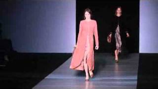 La sfilata di Giorgio Armani collezione Autunno Inverno 20112012 [upl. by Dilks]