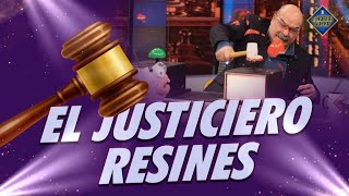 Resines revienta el pulsador de quotEl Justicieroquot  El Hormiguero [upl. by Athiste169]