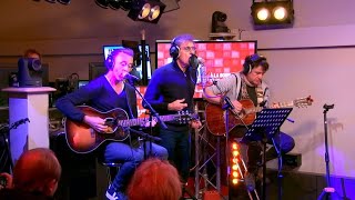 VIDÉO  Alain Souchon interprète en live sa nouvelle chanson quotPresquequot [upl. by Otcefrep955]