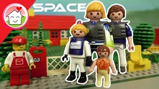 Playmobil Lego Film  Familie Hauser im Weltall  Geschichte für Kinder [upl. by Acimak135]