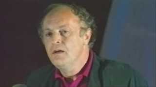 Joseph Brodsky recites quotNature Mortequot  Иосиф Бродский quotНатюрмортquot 1989 subtitled Eng Rus [upl. by Gnanmas161]