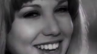 Karina  El Baúl de los Recuerdos Video Oficial  1969 [upl. by Skyla]