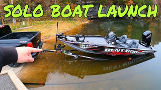 HOW To Solo Launch a Bass Boat [upl. by Efrem]