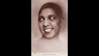 Joséphine Baker danse le Charleston 1925 [upl. by Mara]