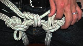 Survival  How to make a harness with a rope  Supervivencia  Como hacer un arnes con una cuerda [upl. by Aihsenat]